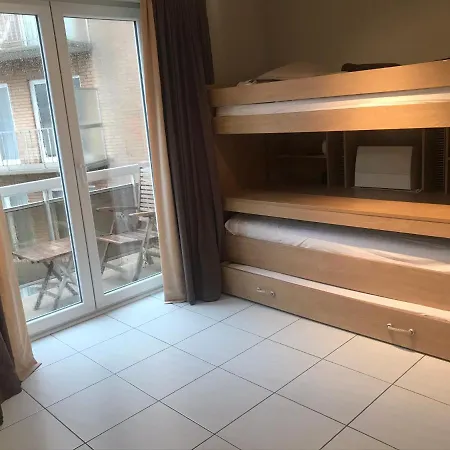 Residentie Zeebries, Luxe En Ruim Met Zijzicht Op Zee شقة