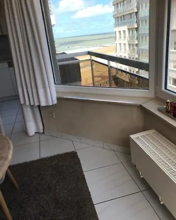 Residentie Zeebries, Luxe En Ruim Met Zijzicht Op Zee * Кнокке-Хейст